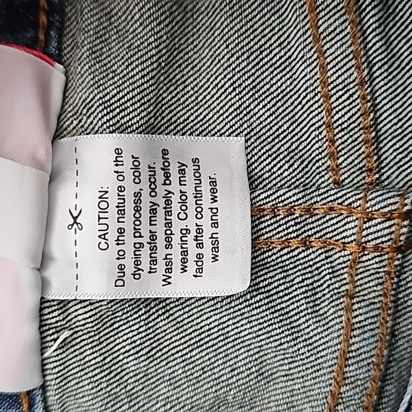 Isabel Maternity Midi Shorts - Picture 5 of 6